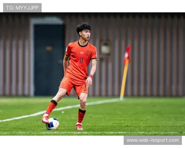 塞鸟：我是大兴人，身披国足战袍感觉很幸福